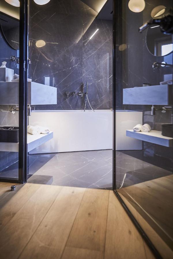 Hotel Oniro - Luxury Rooms & Wellness Suites (Adults Only) Tournai Exterior photo