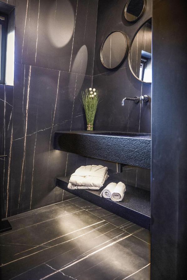 Hotel Oniro - Luxury Rooms & Wellness Suites (Adults Only) Tournai Exterior photo